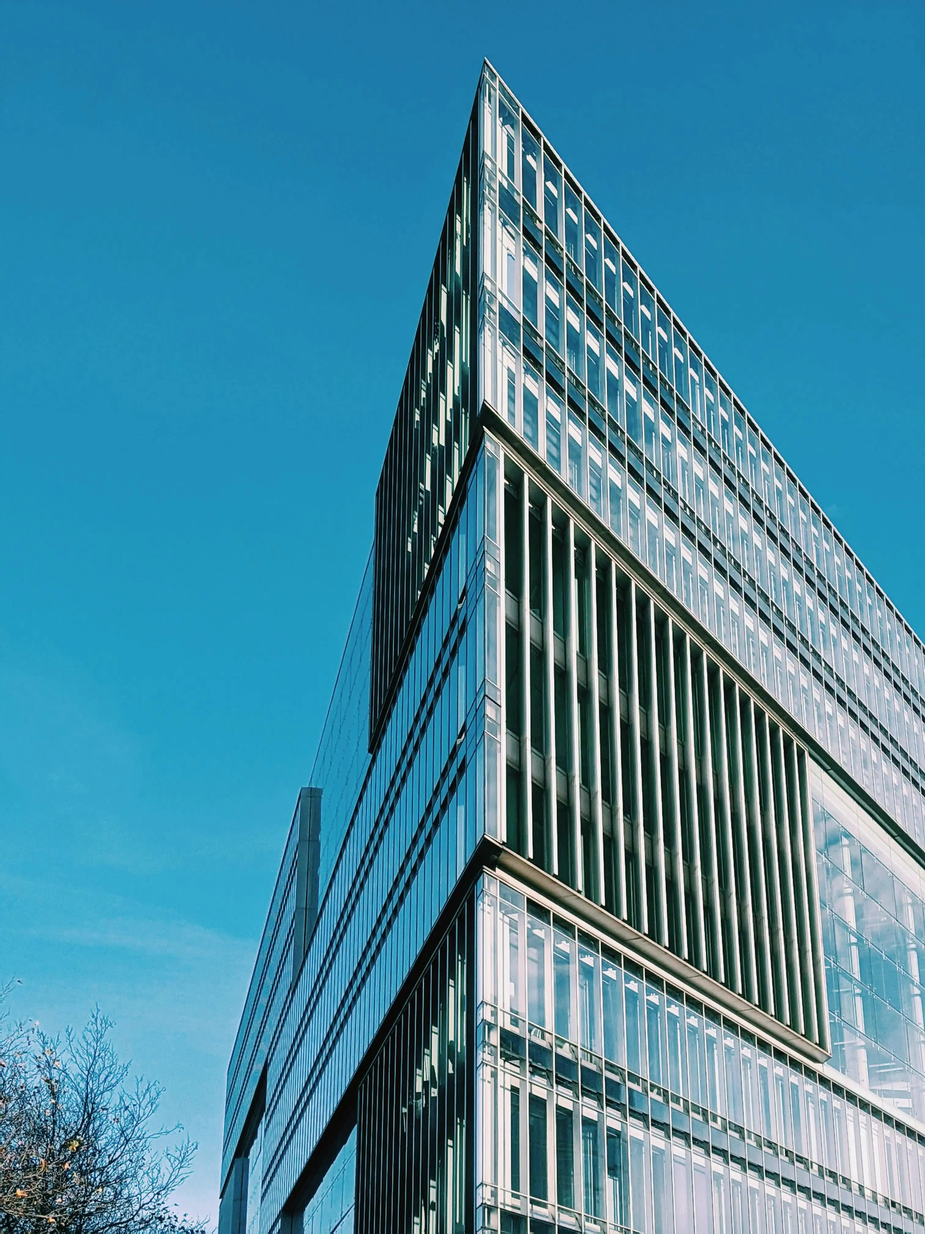 Seguro Empresarial Jaber Seguros - proteção completa para o negócio, incêndio, roubo, danos elétricos e cobertura sob medida